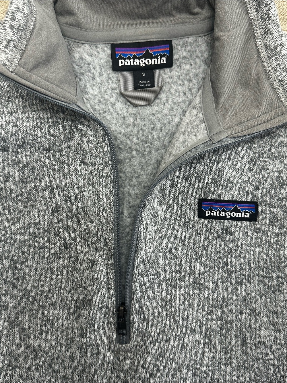 Patagonia Men’s Gray Marled Half-Zip Fleece Pullover - Picture 4 of 6